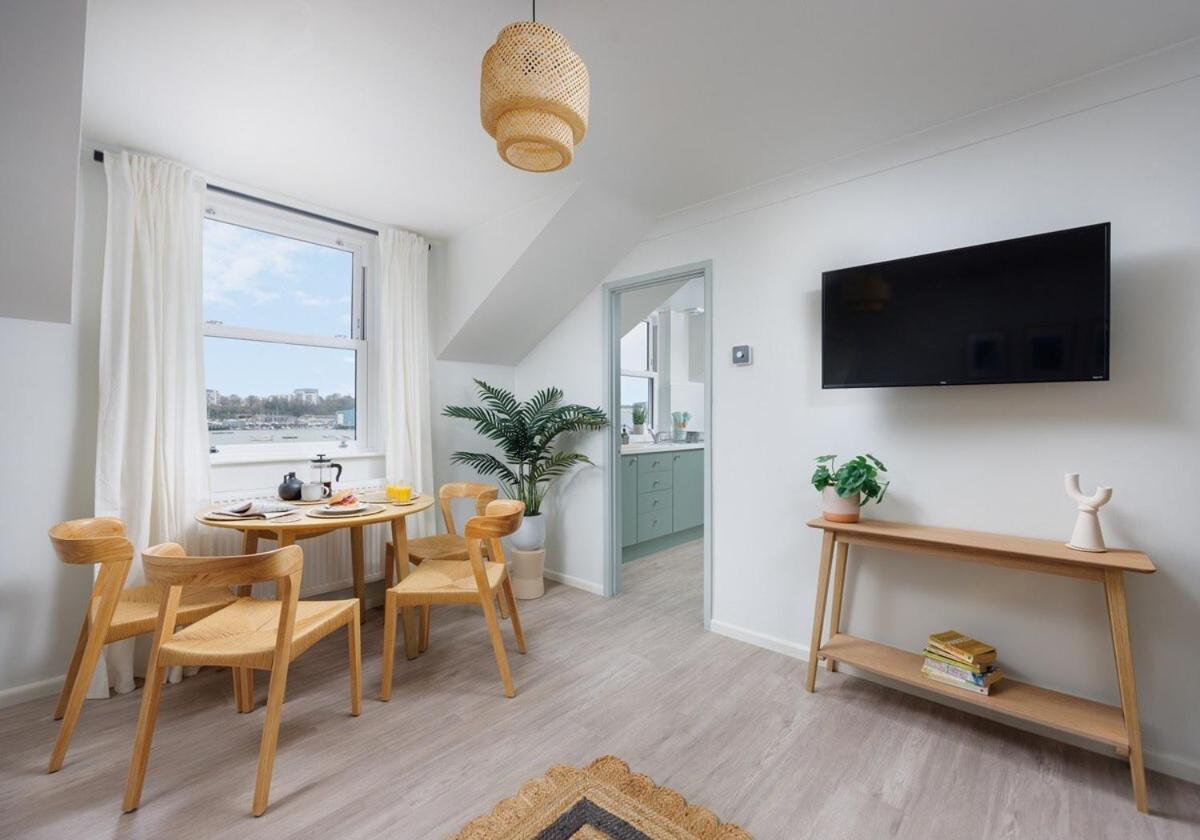 Luxury Penthouse 2 Bed Apartment Plymouth Exteriör bild